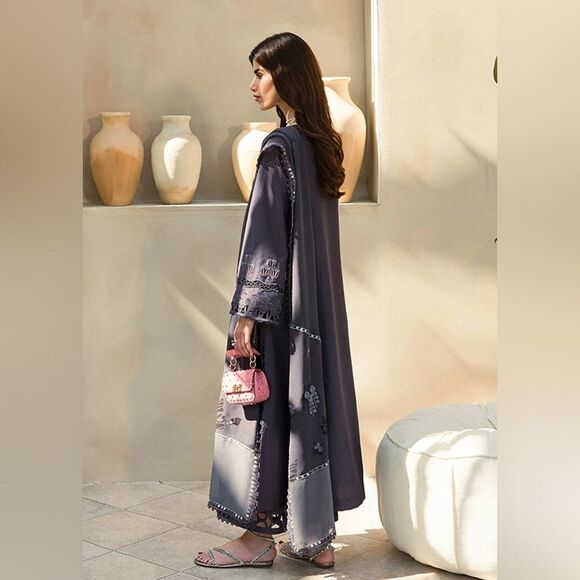 SUFFUSE BY SANA YASIR PAKISTANI LUXURY AUTHENTIC DESIGNER EMBROIDERED DRESS - Picture 4 of 12